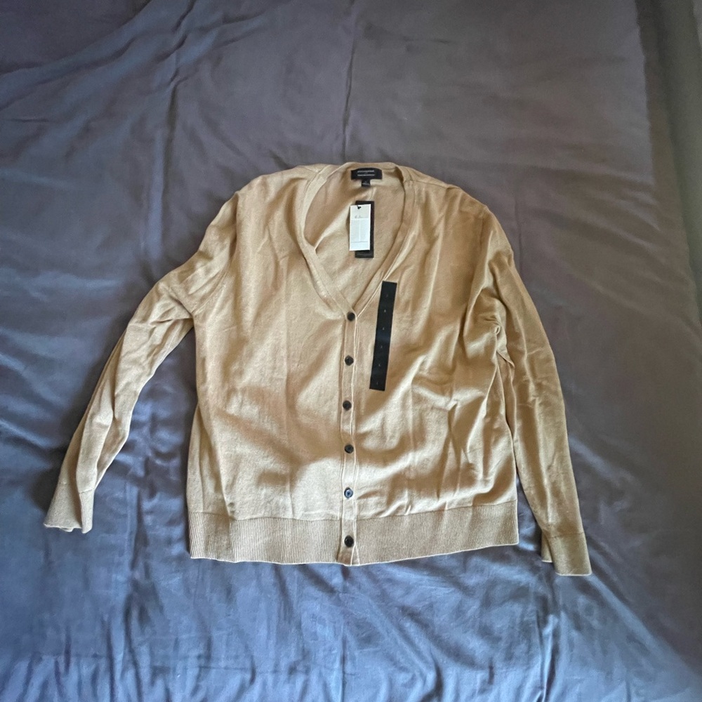 Banana Republic Beige V-Neck Cardigan